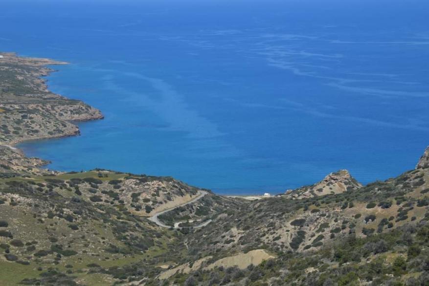 Afternoon hike to Kormakitis cape