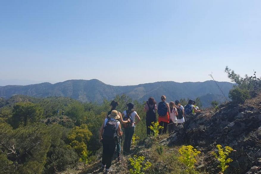 Hiking to Xylogephyro - Upper Platys - Xystarouda