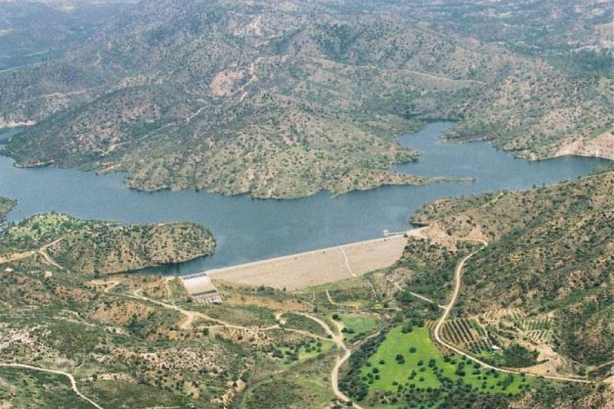 Hiking in Lefkara-Lake Dipotamos-Skarinos and Ofto Kleftiko in Chrysos Lefou