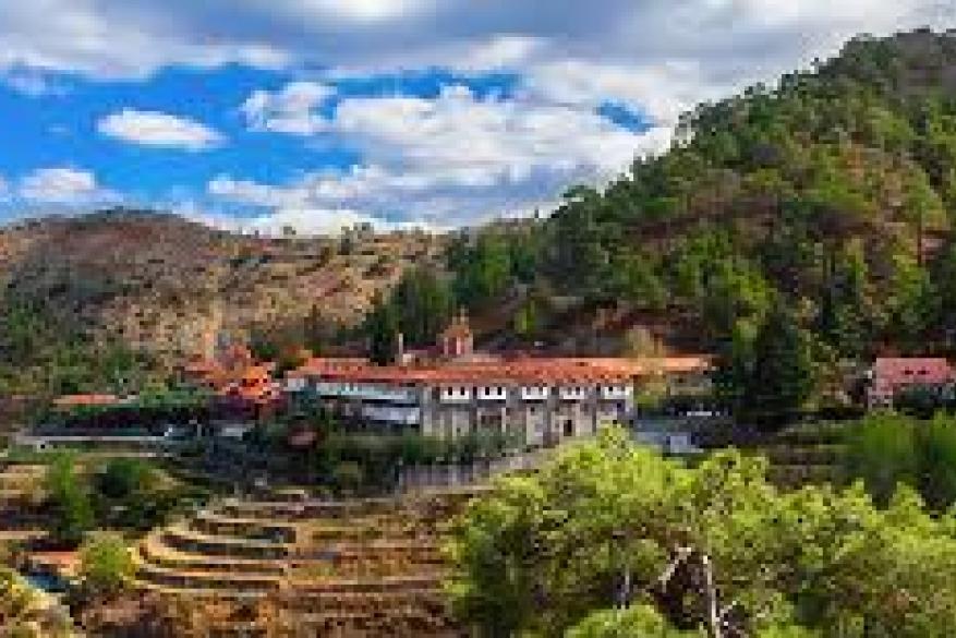 Daily Pilgrimage Tour: Saint Iraklidios • Machairas • Lefkara • Zygi - November 15