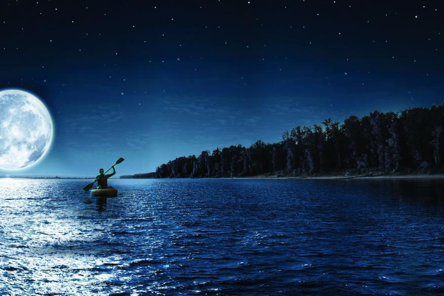 Full Moon Sea Kayaking on Governor's Coast - June 02