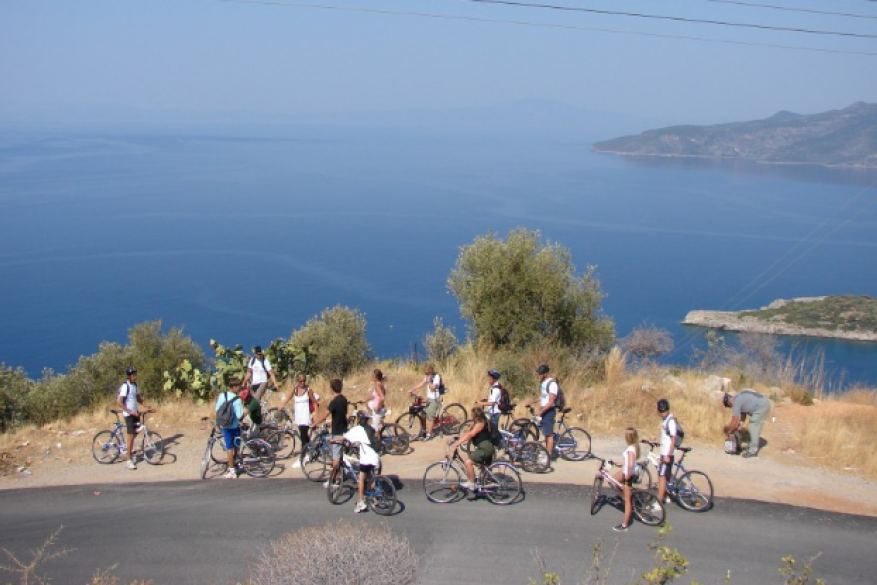 Ποδηλασία στο ακρωτήρι Πετούντας- Μαζωτός
