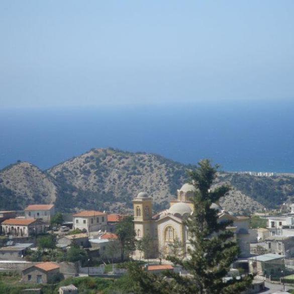 Οδοιπορικό στην Ακανθού - επίσκεψη στην εκκλησία Χρυσοσωτήρα Οδοιπορικό στην Ακανθού - επίσκεψη στην εκκλησία Χρυσοσωτήρα